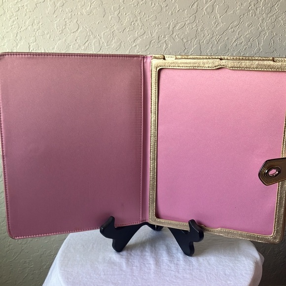 Coach: Brown Signature iPad case/holder with pink inside - Picture 2 of 16